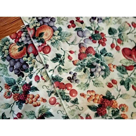 Fruit Harvest Valance Grapes Peach Blueberries Country Cottage Farmhouse 13x70 - Picture 3 of 4